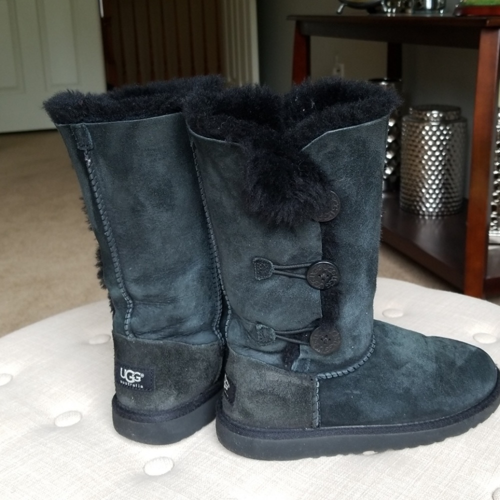 Used ugg boots.